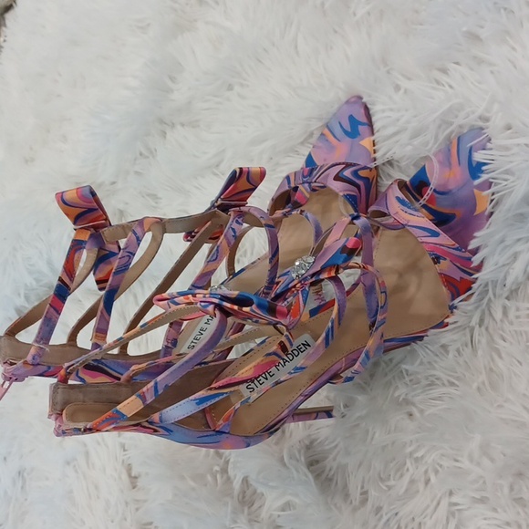 NEW Steve Madden Retro Print Sinclair Satin Rhinestone Strappy Dress Sandals - Picture 9 of 16